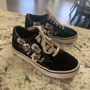 🖤 Old Skool (little kid) Skull Vans